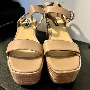 NEW Nine West Wedge